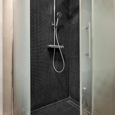 Apartman Xtn Chill House Aeroport With Parking